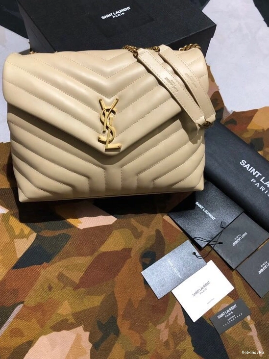 YSL LOULOU MEDIUM 0720
